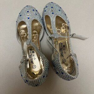 ✨ Girls Silver Glitter Dress Shoes – Size 31 (Fits Youth US 13–1) | Sparkly Rhin